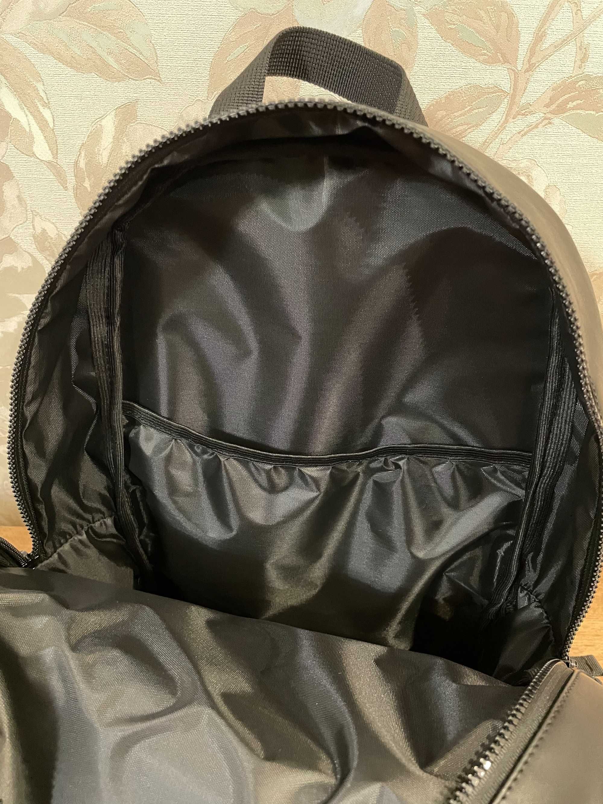 Базовый черный городской рюкзак CalvinKlein из гладкой эко-кожи кожзам