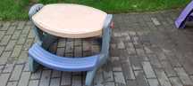 Stolik ogrodowy dla dzieci little tikes