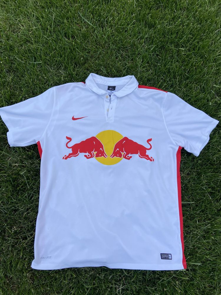 Футболка Nike Red Bull