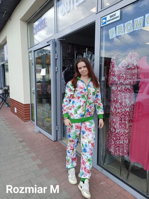 Kreszowy dres na imprezę przebieraną – LATA 80, KICZ PARTY