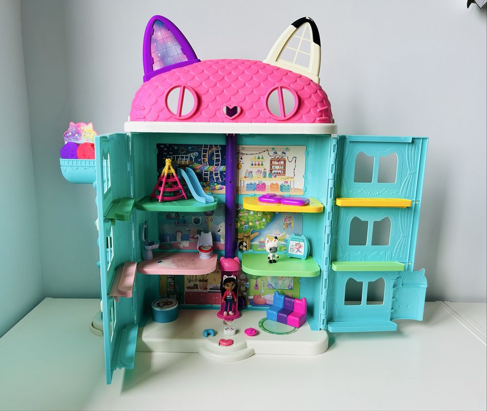 Koci domek interaktywny wielki 60 cm figurki Panuś