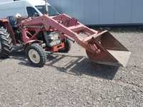 Tur ładowacz łyżka  Massey Ferguson 133 ursus 3512