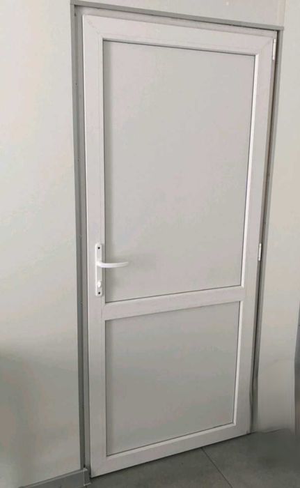 Пластикові двері,ціни від виробника