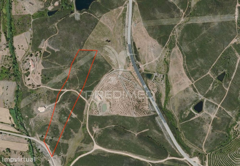 Terreno Rústico com Grande Potencial