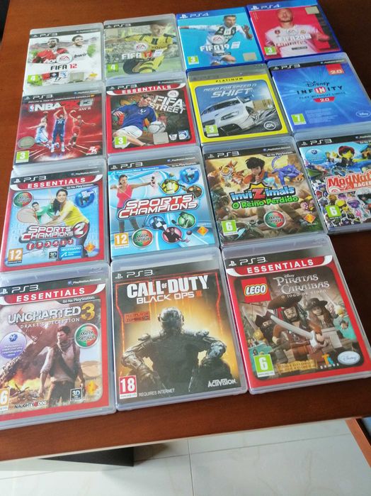 Vendo Playstation Eye Câmara e Jogos para PS3