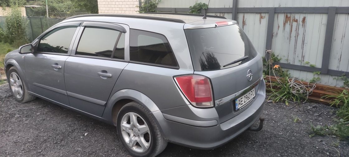 Продам астра н 2006г.
