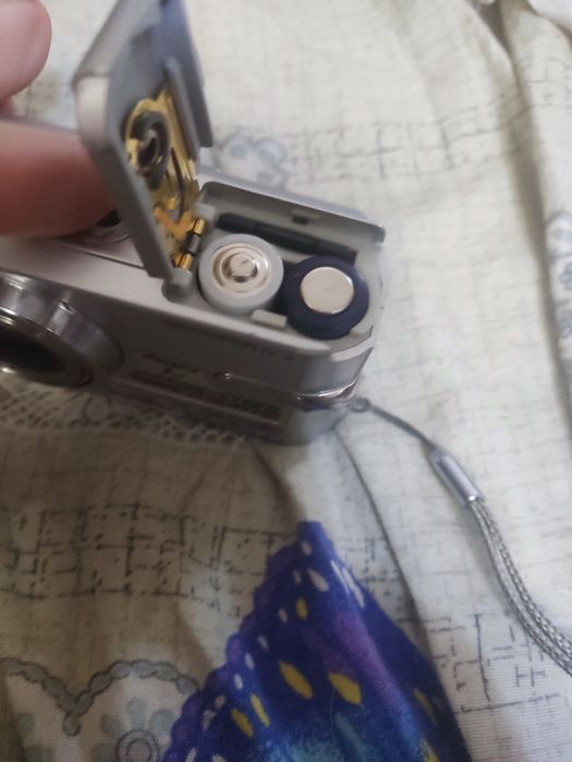 Продам недорого pentax optio 60