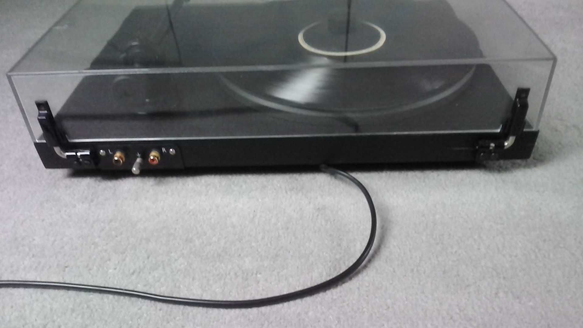 Gramofon Pro-Ject P2