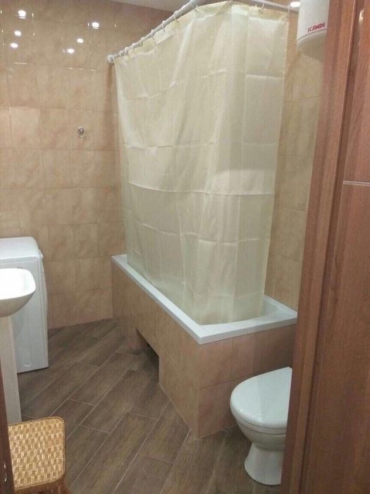 Продаж в новому будинку біля метро квартири 51,7м2 вул. Теремківська 3