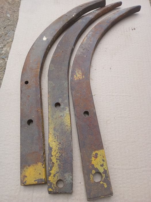 Продам стійки культивування