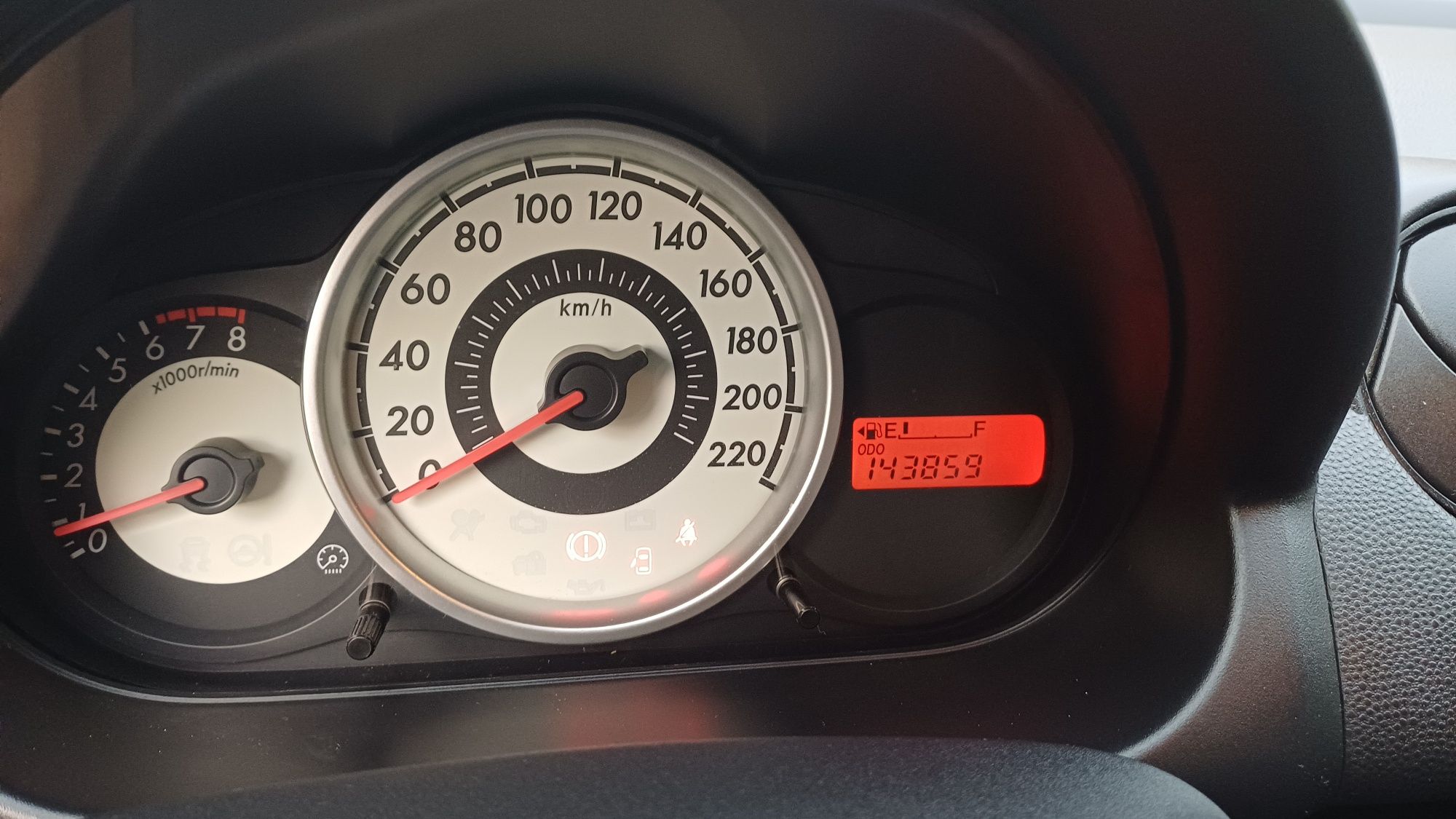 Mazda 2 1,3 benzyna 2008