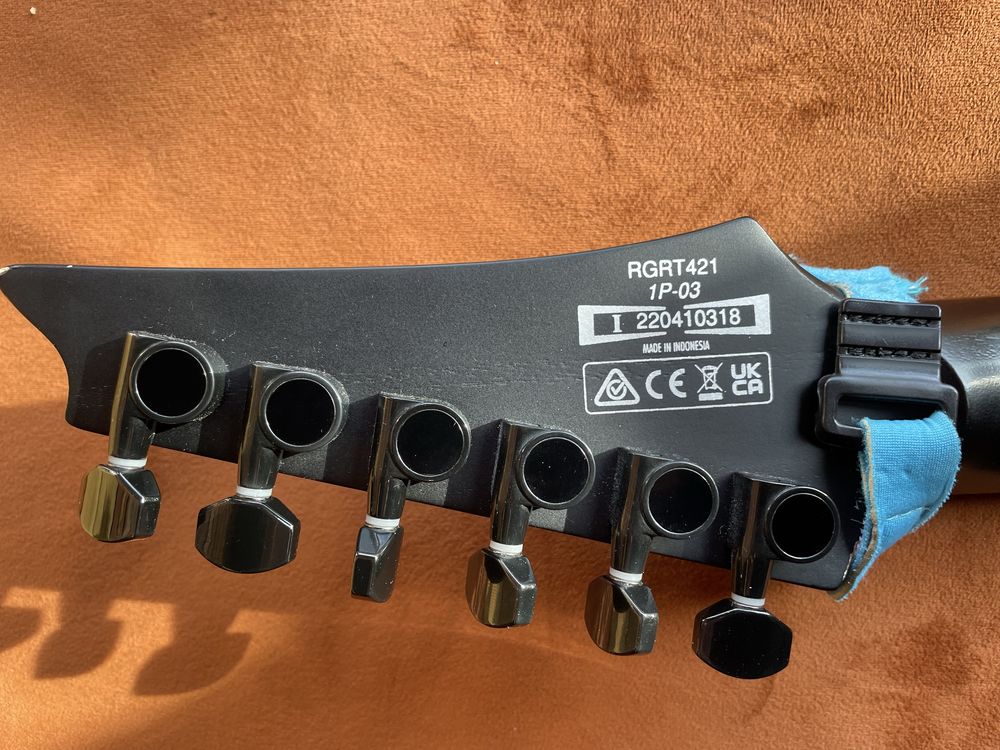 Єксклюзив Ibanez RGRT 421 wk