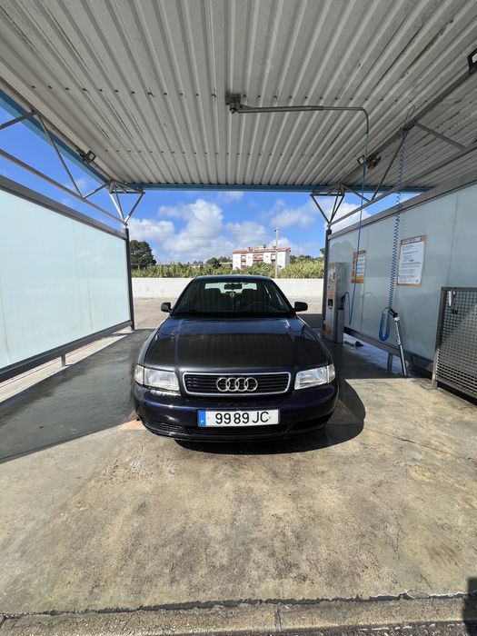 Audi A4, pode trazer mecânico carro impecável
