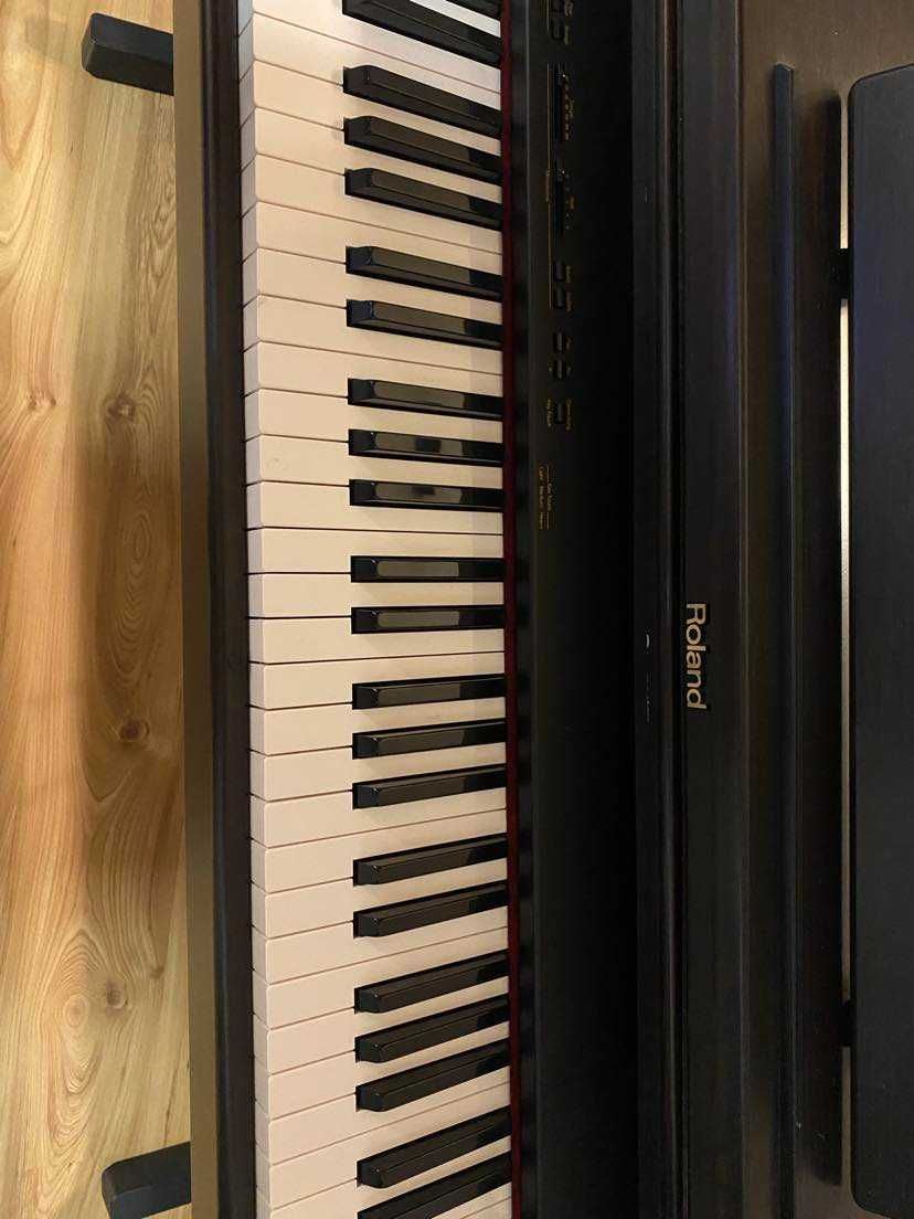 Pianino Roland HP 237 Re HP-237Re Pianino Cyfrowe Roland