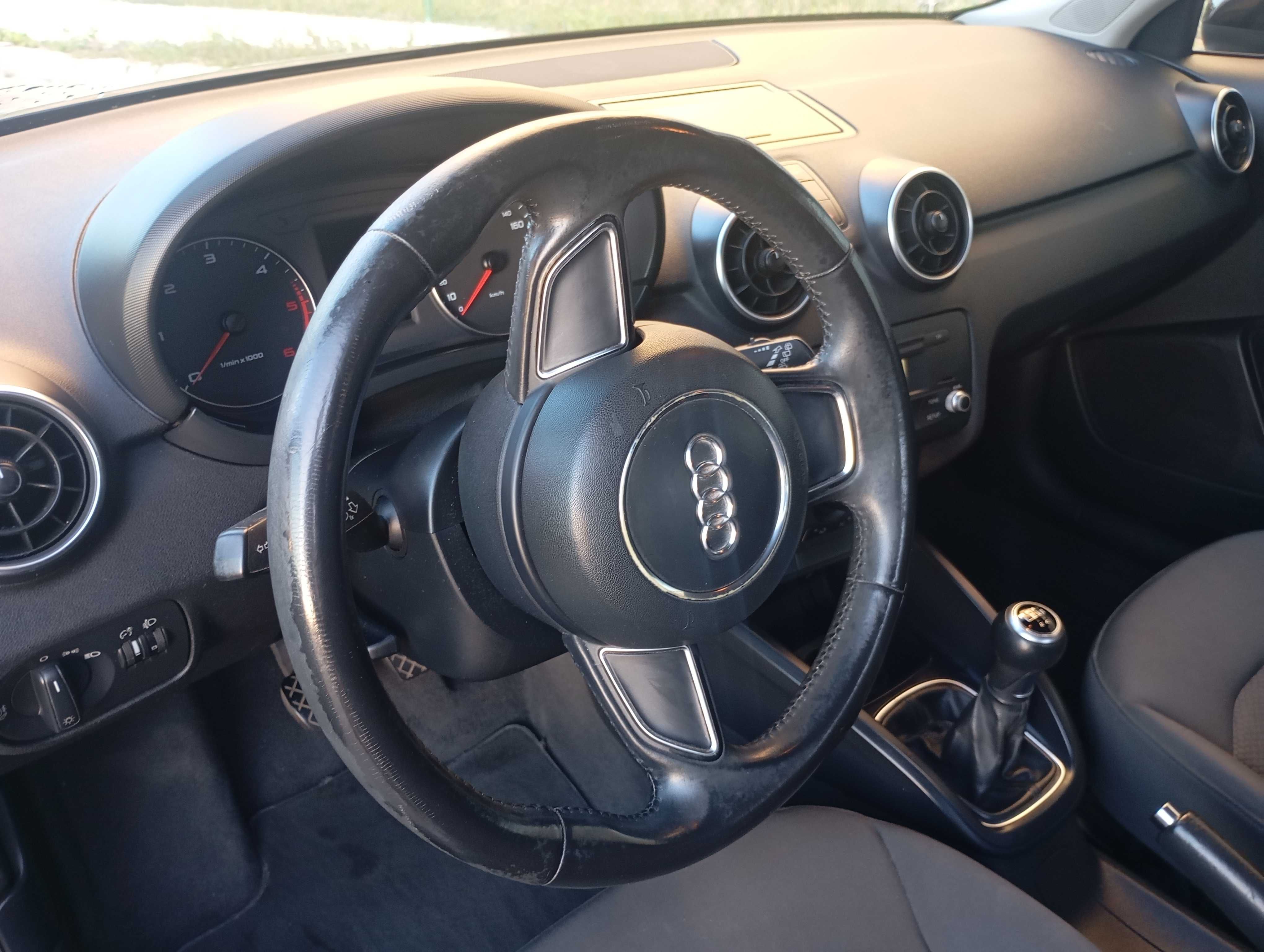 Audi A1 1.6TDI Nacional