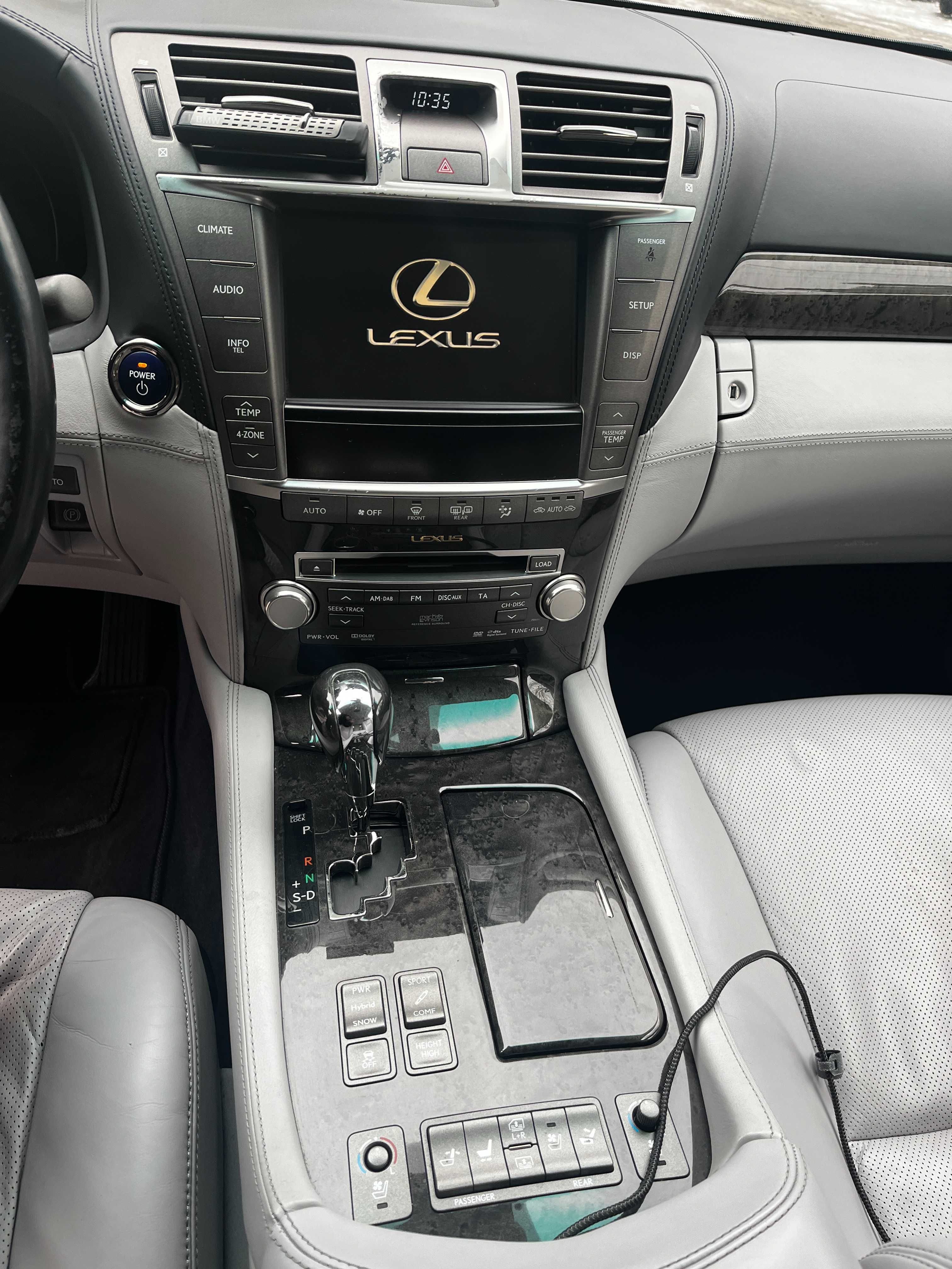 Lexus LS600hL AWD, Гибрид