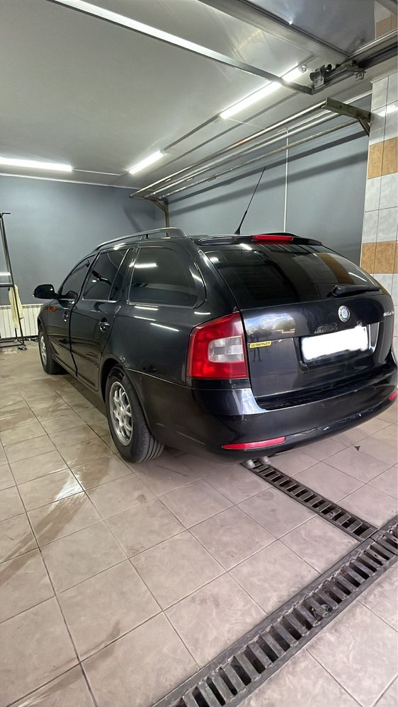 Тонування  авто