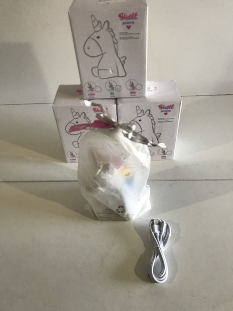 Лампа,що змінює колір зі  світлодіодним світлом Unicorn Candy
