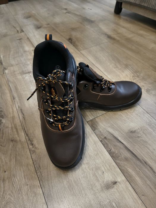 Skórzane buty robocze URGENT 45