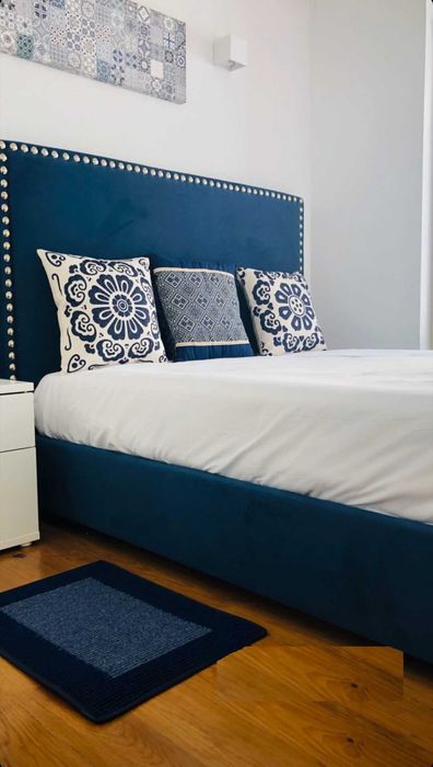 Cama estofada, várias cores NOVO- FABRICA