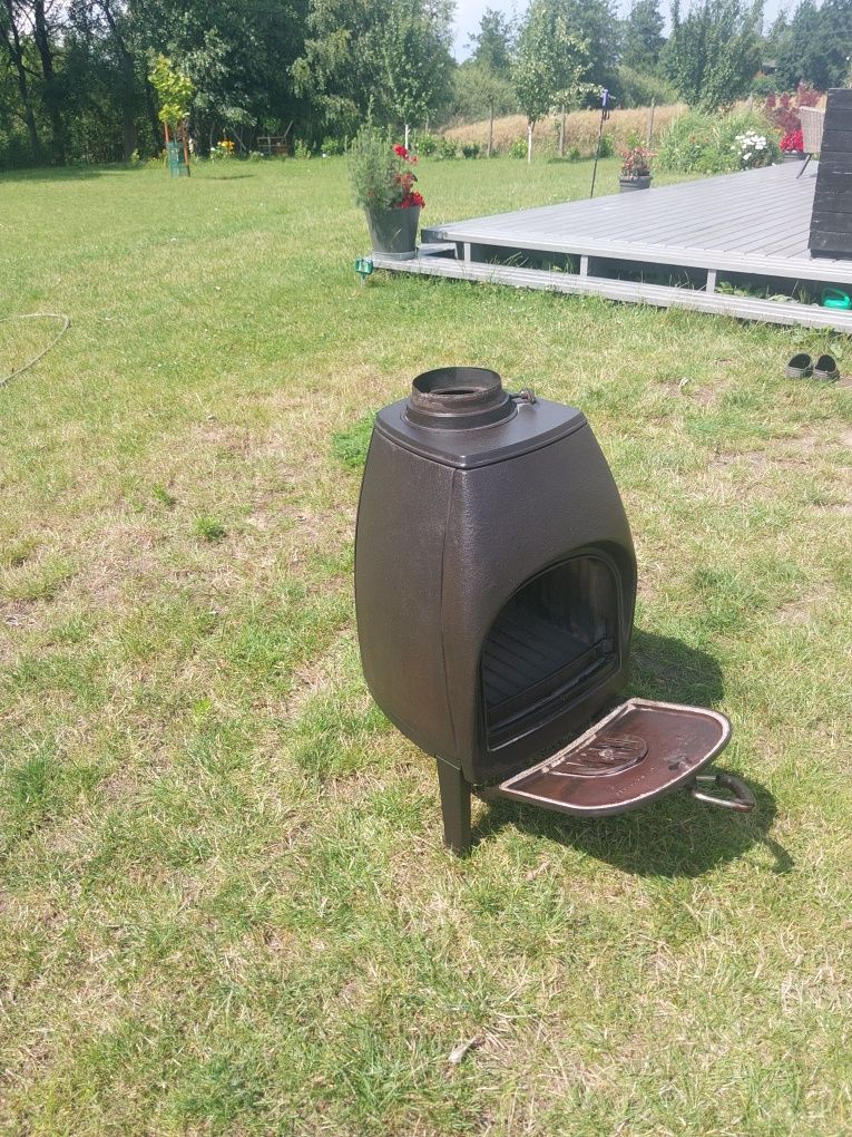 Zeliwny kominek koza Jotul no 1
