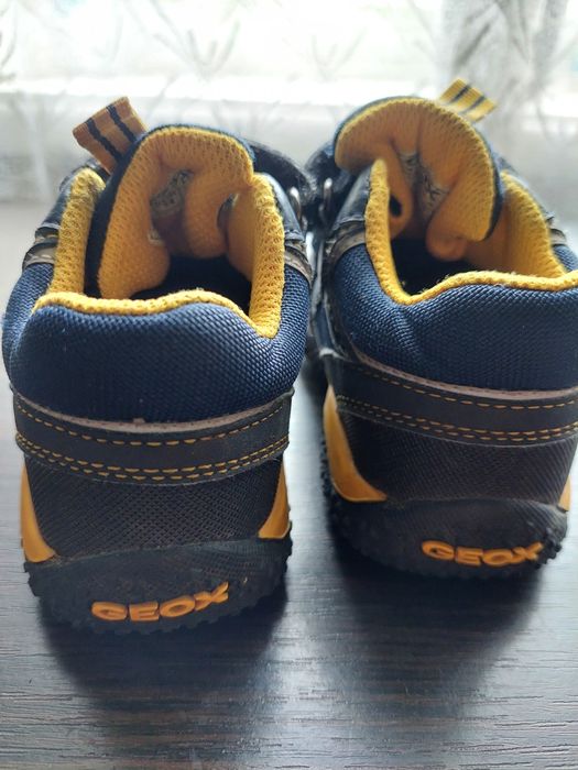 Ботиночки деми geox 24р