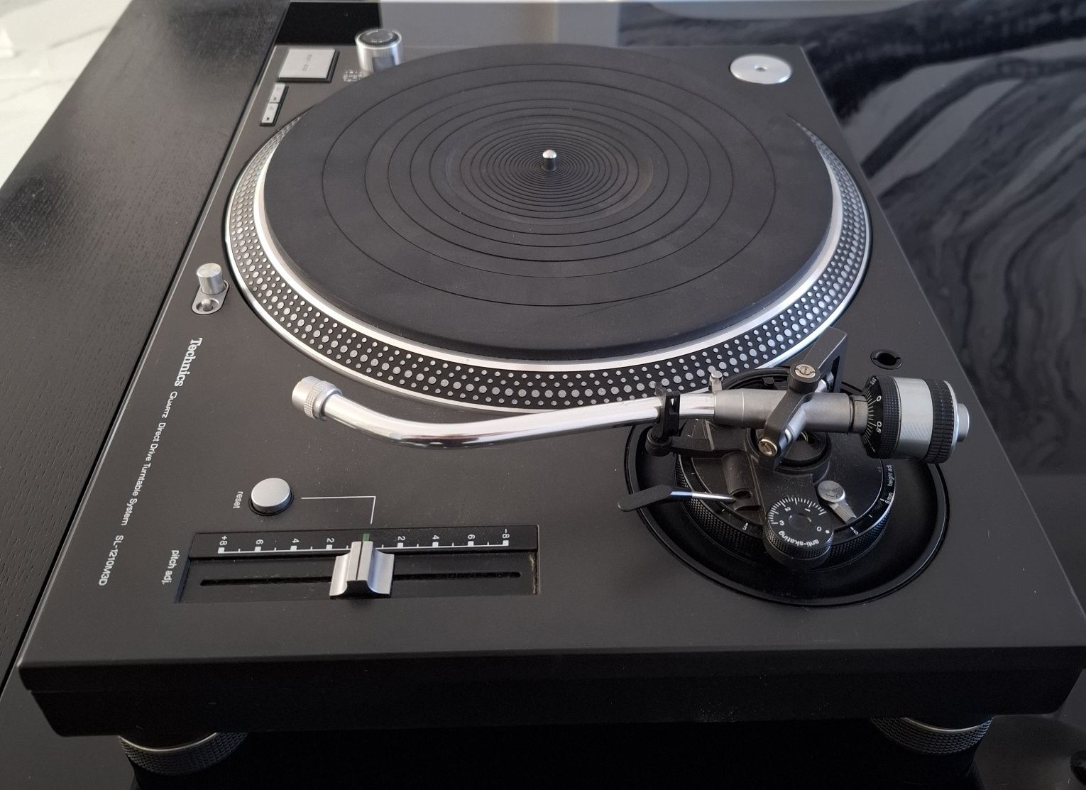 Gramofon Technics SL1210 MK3d