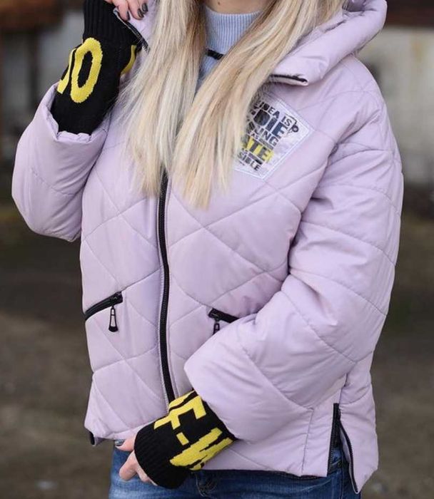 Куртка жіноча    НОВА