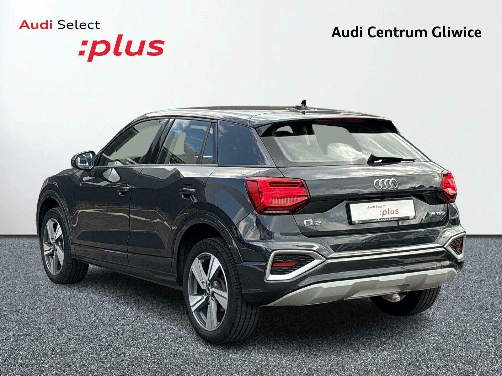 Audi Q2 LED Apple carplay Android auto Kamera cofania Tempomat