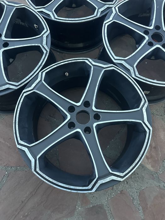 Диски R19 5 112 ET40 Dia66.6 8.5J