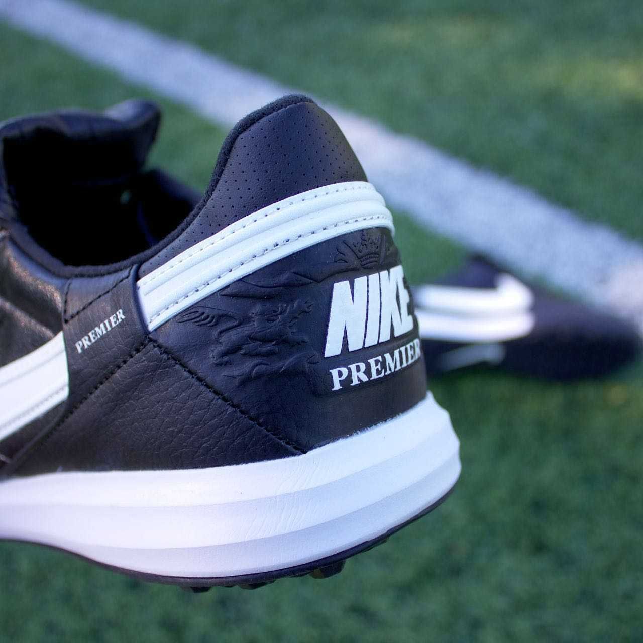 Сороконіжки Nike Tiempo Premier III Tf. Найк темпо прем'єр 3. Залишок