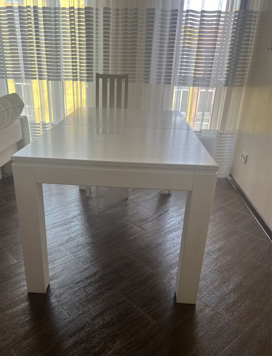 Розкладний кухонний стіл