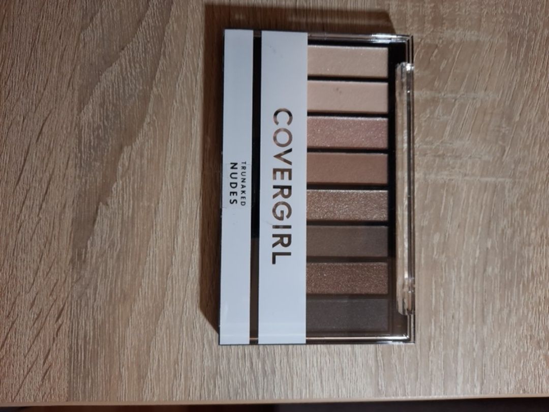 Тени для век Covergirl