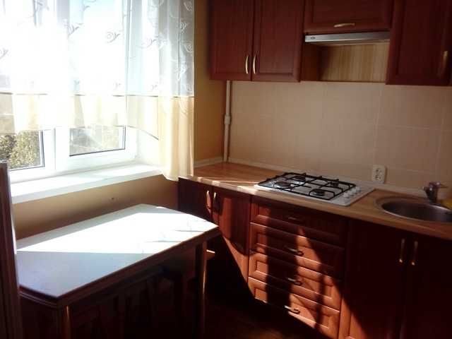 Продам 1 комнатную квартиру в центре Чугуева
