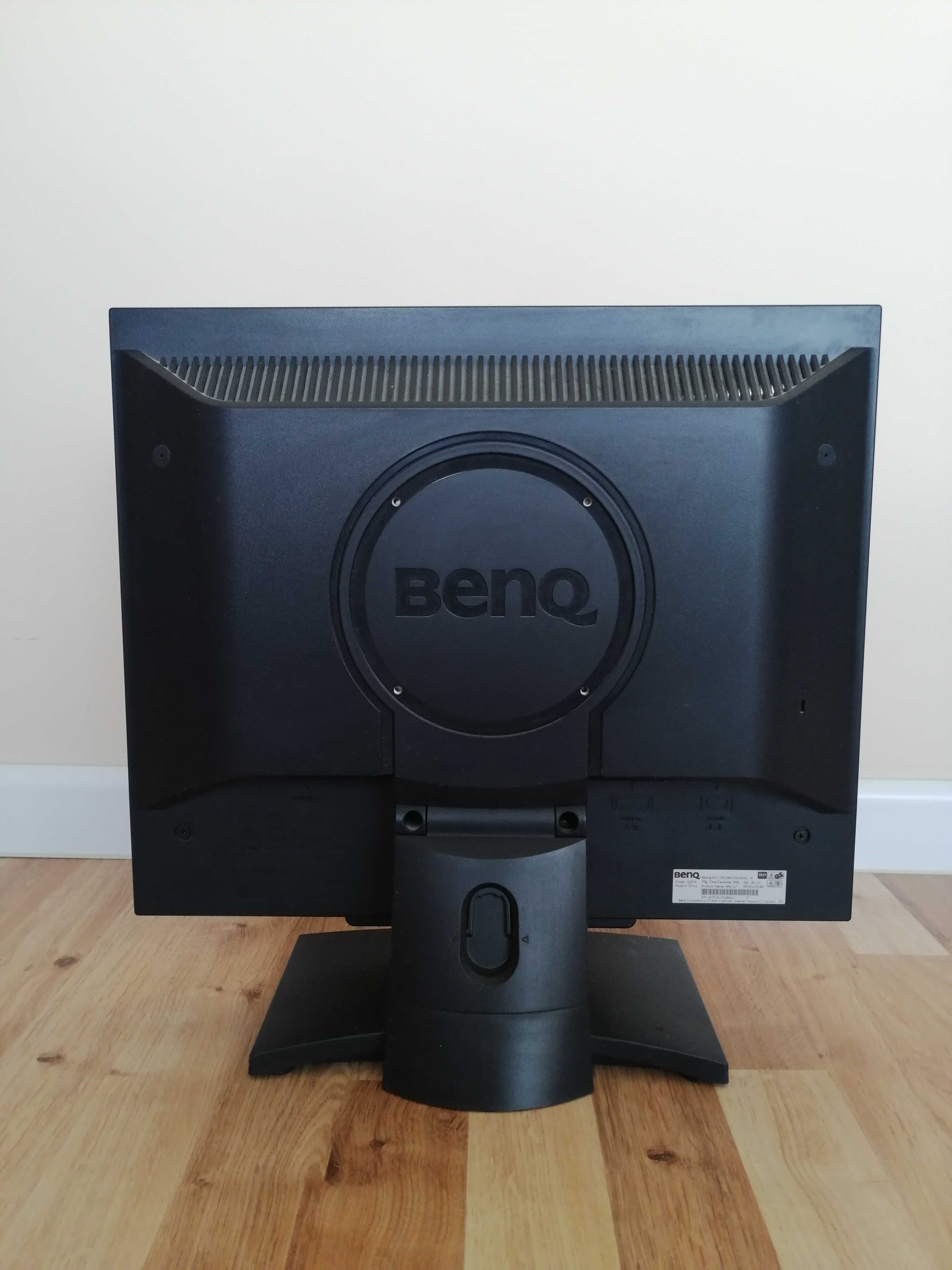 Monitor 19 cali BENQ Q9T4 – stan bardzo dobry