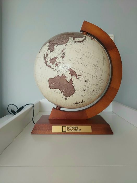 Duży podświetlany globus antyczny National Geographic