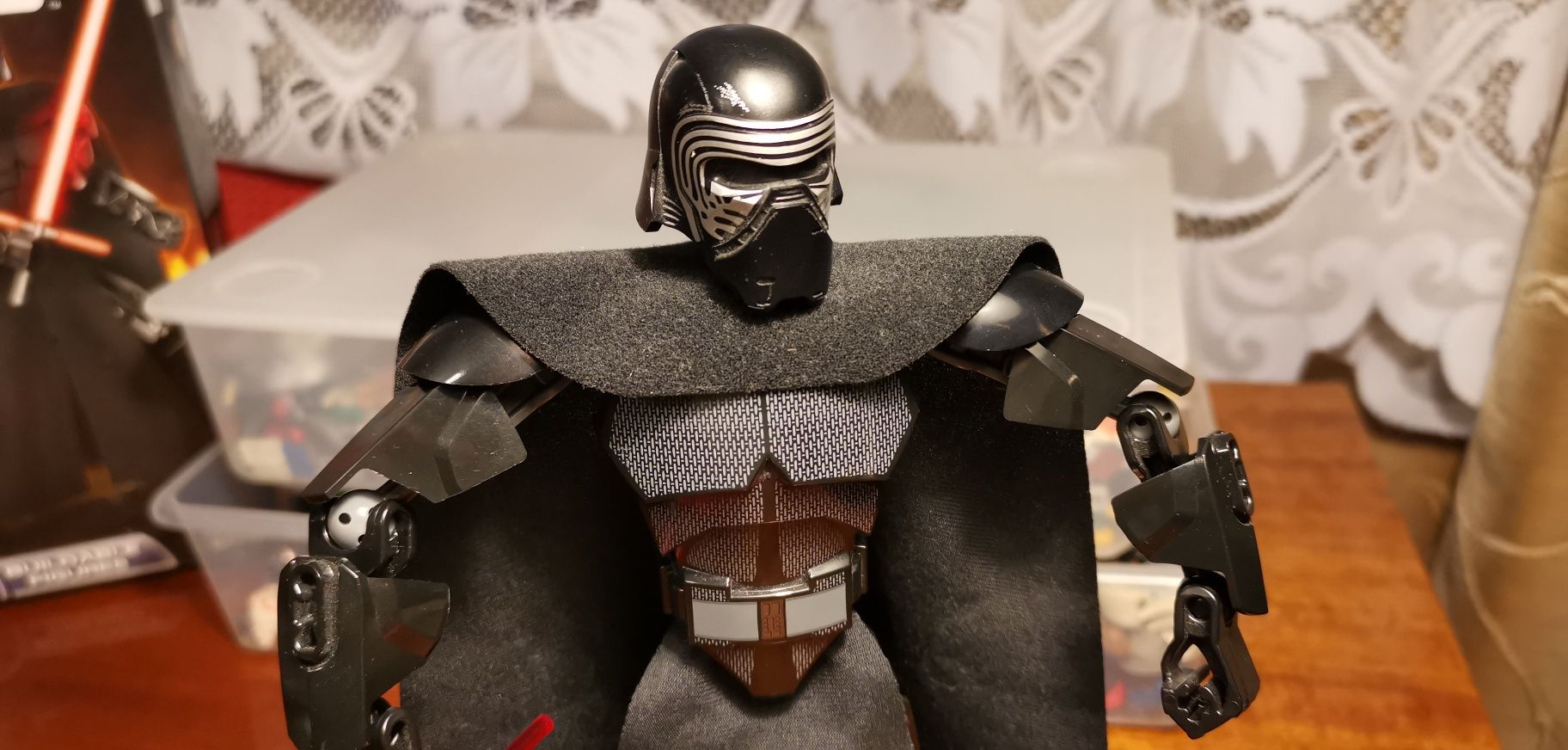 Lego 75117 Kylo Ren. Ideał. Komplet.