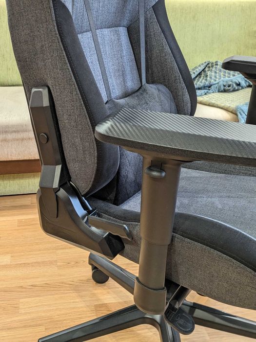 Геймерське Крісло GT Racer X-8005 Dark Gray/Black suede