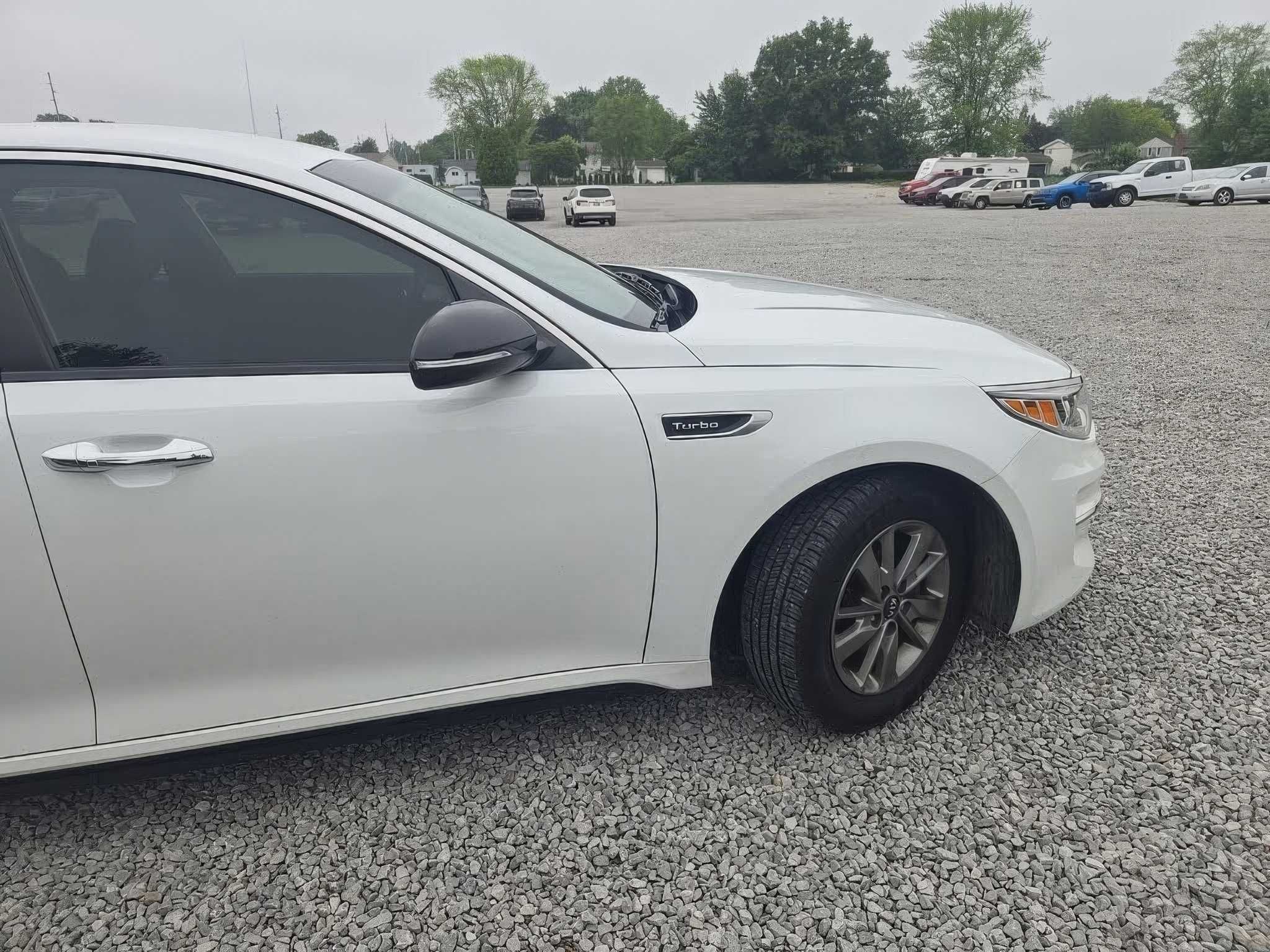2017 Kia Optima LX Turbo