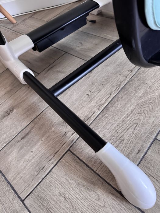 Стілець для годування , музична гойдалка для немовлят