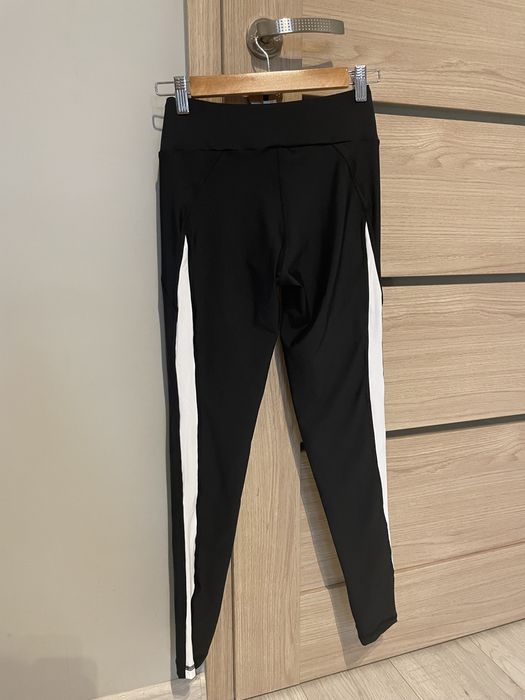 Legginsy treningowe damskie czarne białe