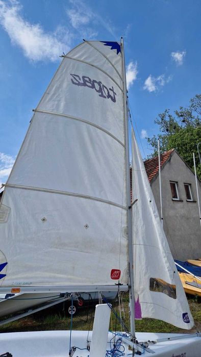 Łódź żaglowa żaglówka Topper Topaz Tres 3,86m + wózek slipowy (1)