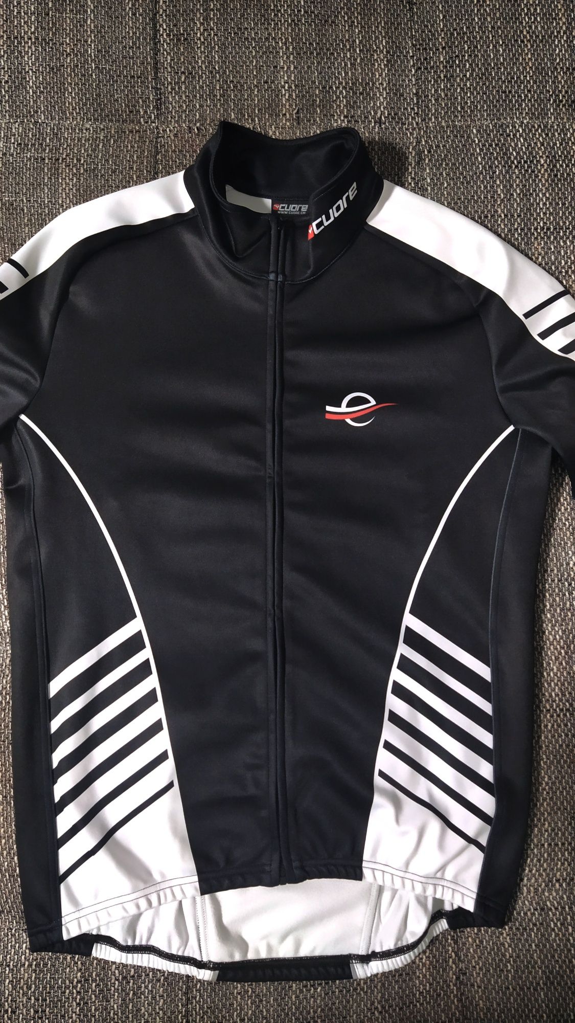 Велокуртка, виндстопер Cuore Eitzinger Sports Softshell. Розмір L.