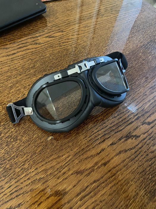 Продам новый шлем «каска» для мотоциклистов