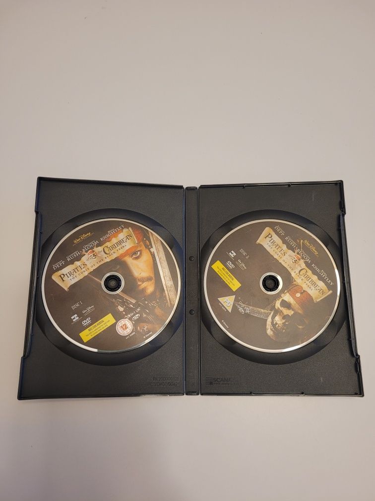 DVD Piraci z Karaibów Klątwa Czarnej Perły