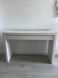 Toaletka IKEA MALM – biały kolor, 120x41 cm