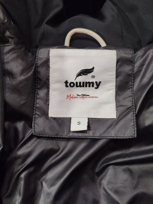 Жіночий зимовий пуховик TOWMY