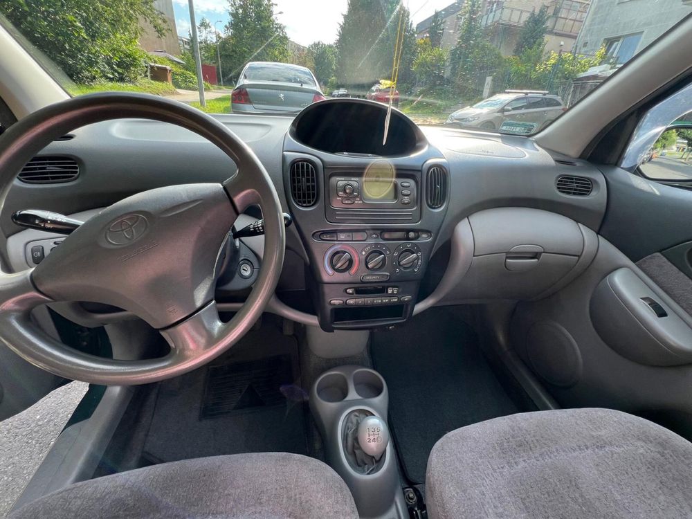 Toyota Yaris Verso, sprawna technicznie, klima