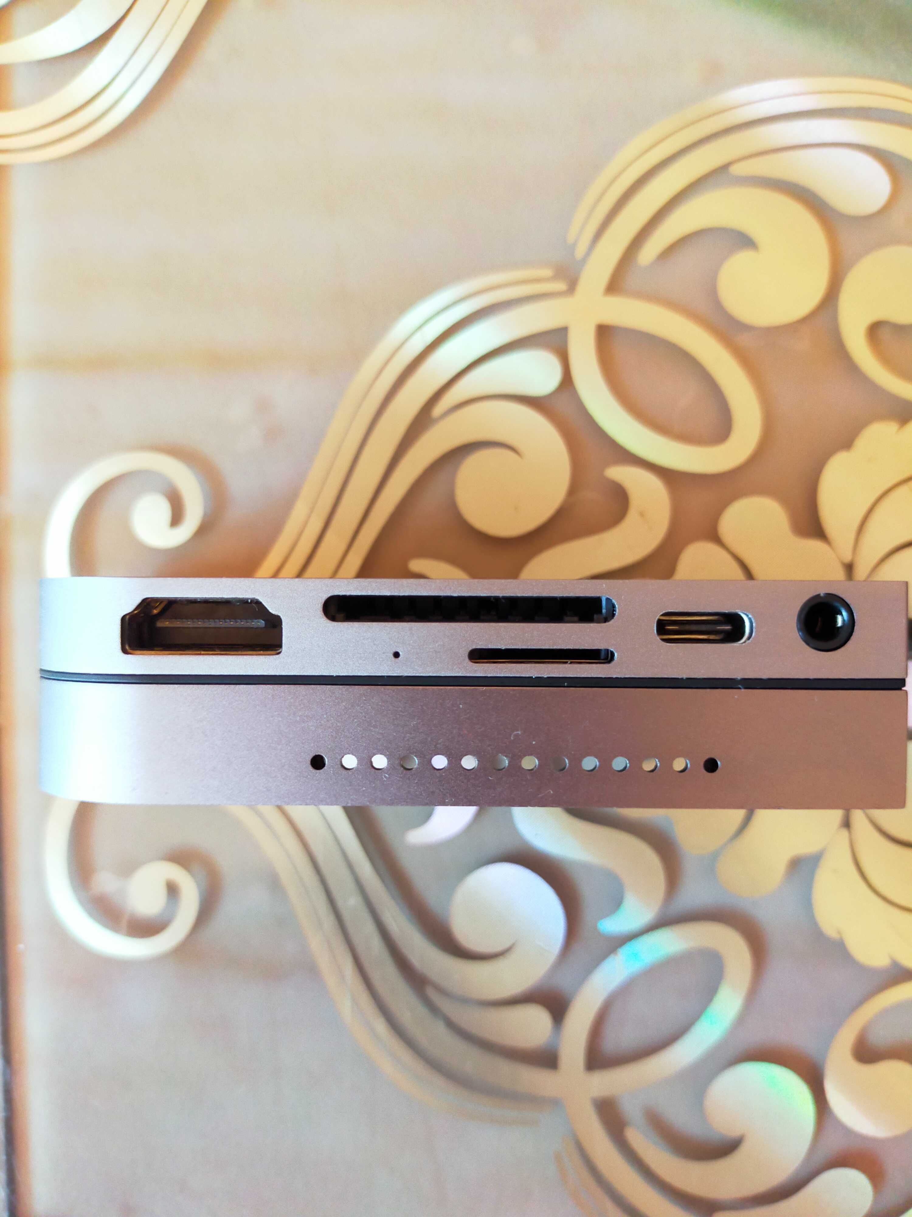 USB-хаб Baseus Bend Angle No.7 Multifunctional Type-C HUB Converter