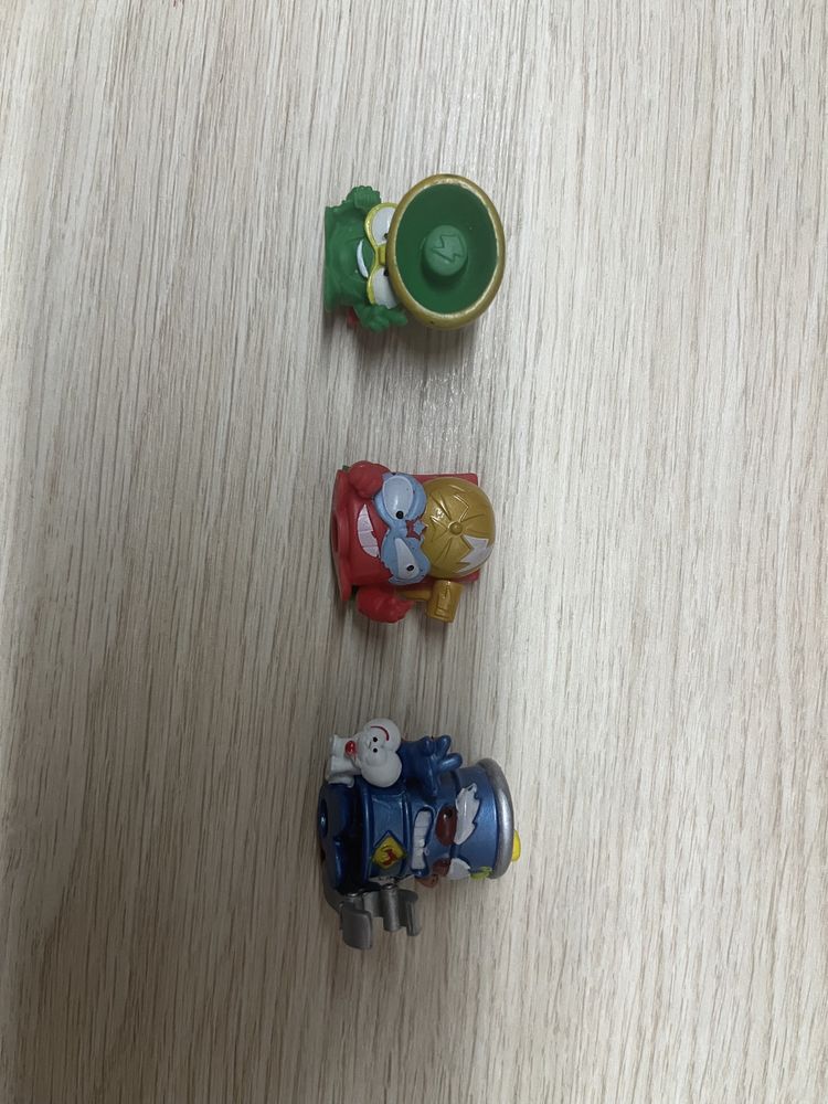 SuperZings seria 6 Heroes Headquarters
